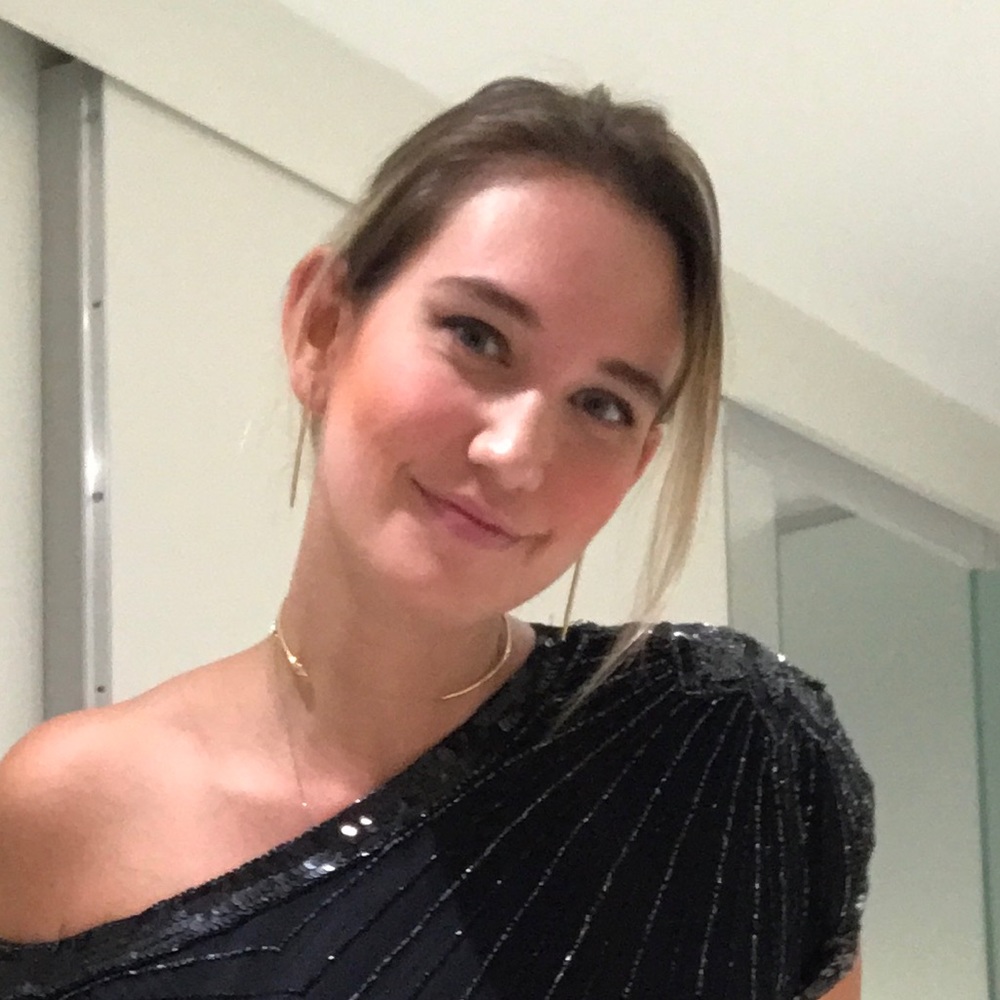 Meet your Posher, Nina